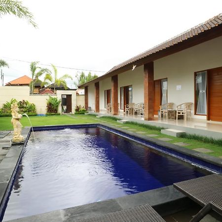 Aghasvina Guest House Canggu Exterior foto